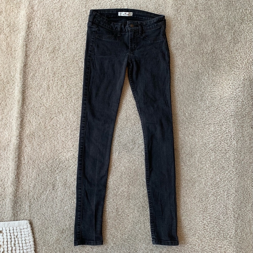 Hollister Women’s Black Skinny Jean/Jegging